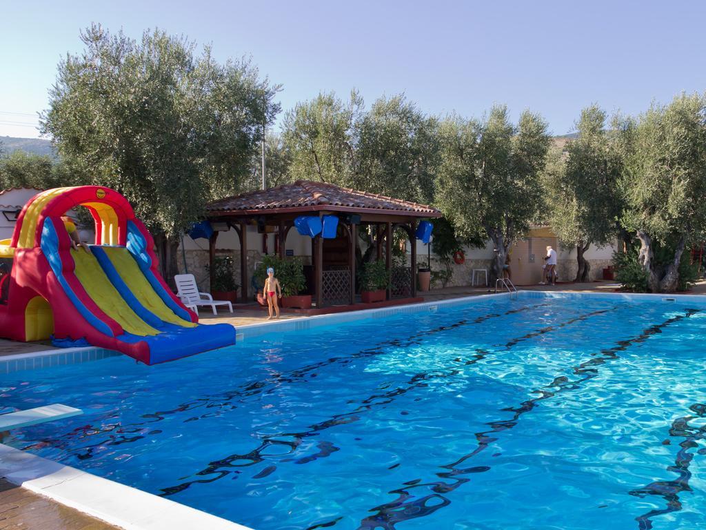 Camping Village Degli Ulivi Mattinata Exterior foto