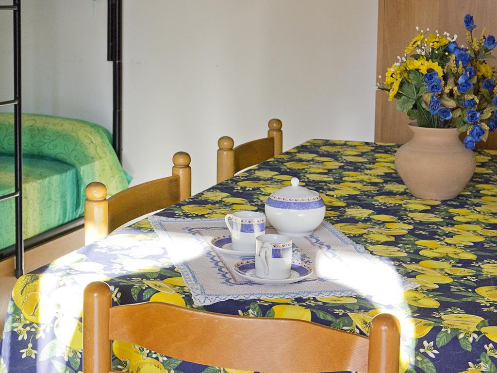Camping Village Degli Ulivi Mattinata Cameră foto