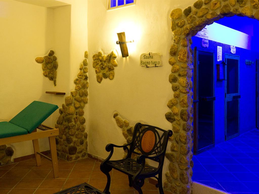 Camping Village Degli Ulivi Mattinata Exterior foto