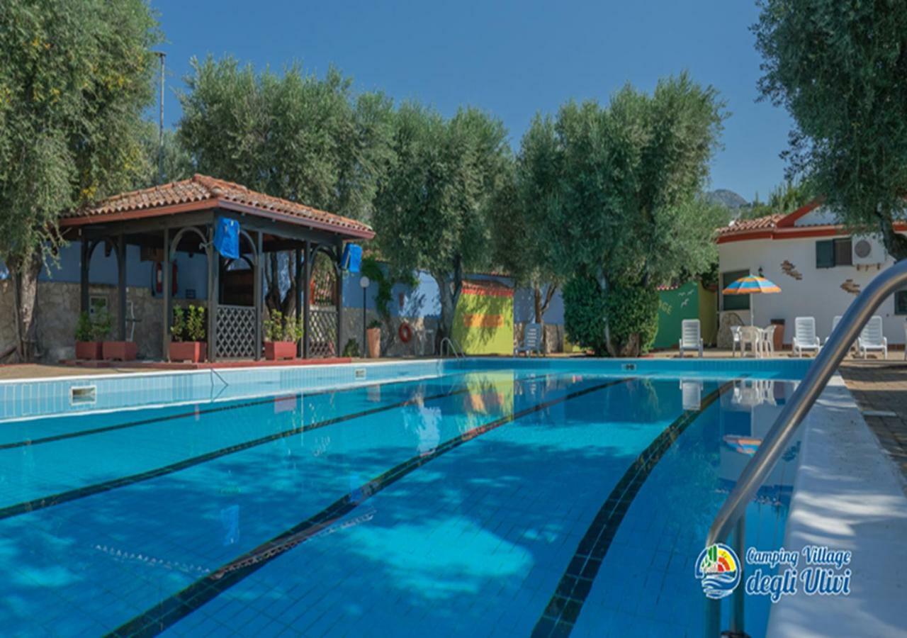 Camping Village Degli Ulivi Mattinata Exterior foto