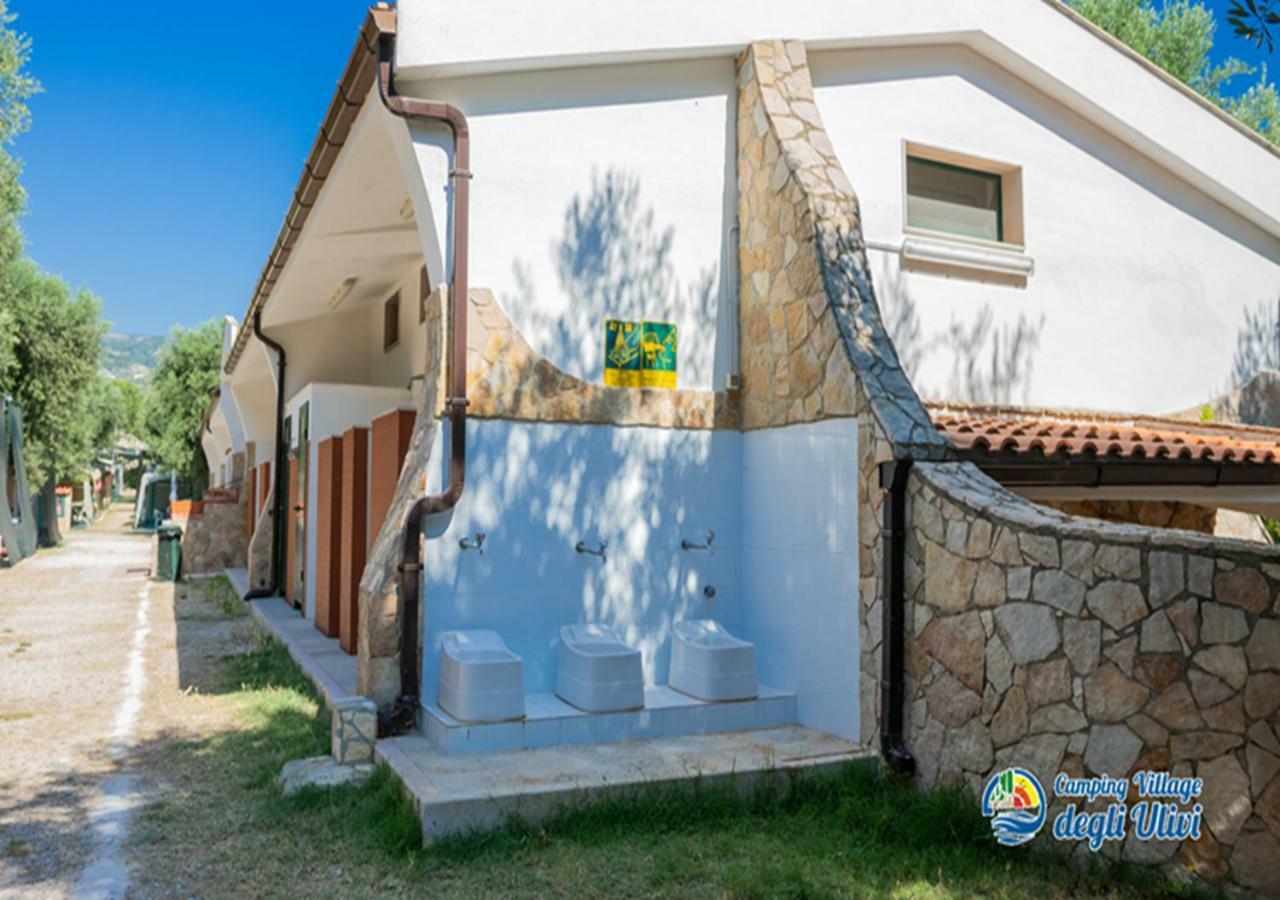 Camping Village Degli Ulivi Mattinata Exterior foto
