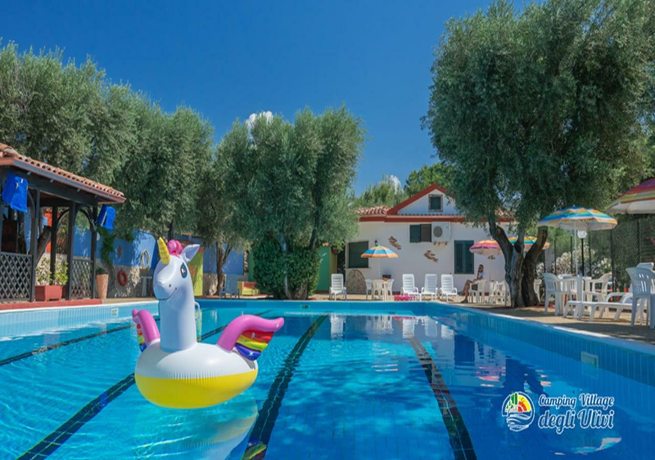 Camping Village Degli Ulivi Mattinata Exterior foto